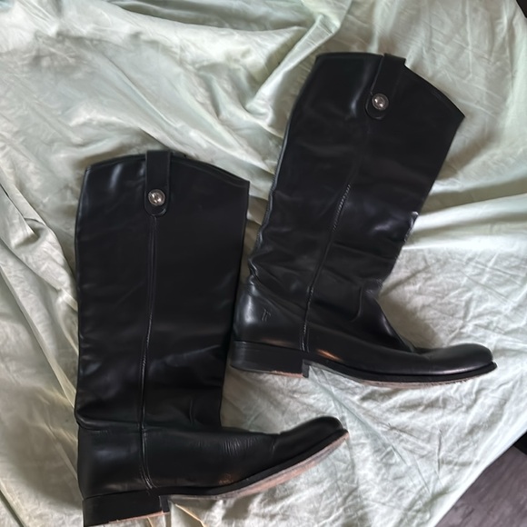 FRYE Melissa Double Sole Button Lug Tall in Black Learning Size 8.5 - Picture 3 of 5